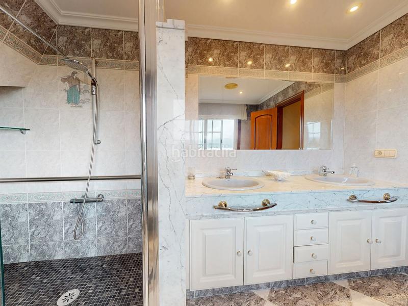 Foto 5b31245d-4956-45db-a017-26fdfc2f1aaa. Haus mit kamin heizung parking pool in Porriño (O)