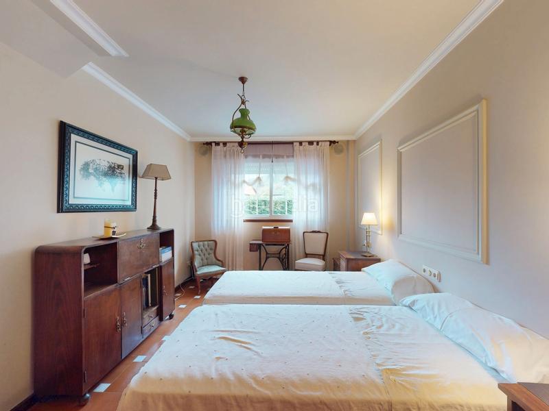 Foto 669bf90e-4442-4594-94e5-71307f769030. Haus mit kamin heizung parking pool in Porriño (O)