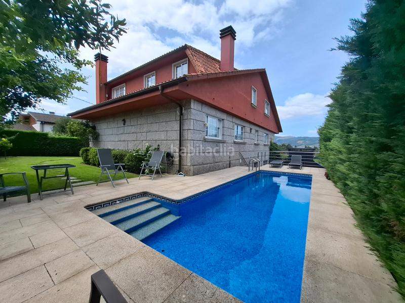 Foto 8d28beb2-17c0-443c-bbcf-461f9951188f. Haus mit kamin heizung parking pool in Porriño (O)