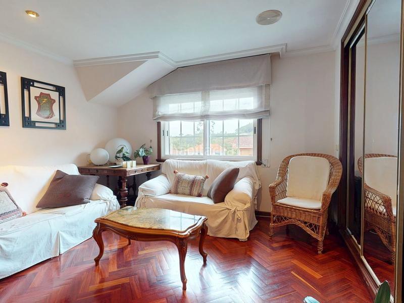 Foto d8388456-8544-4093-a120-773d93f2ce5d. Haus mit kamin heizung parking pool in Porriño (O)