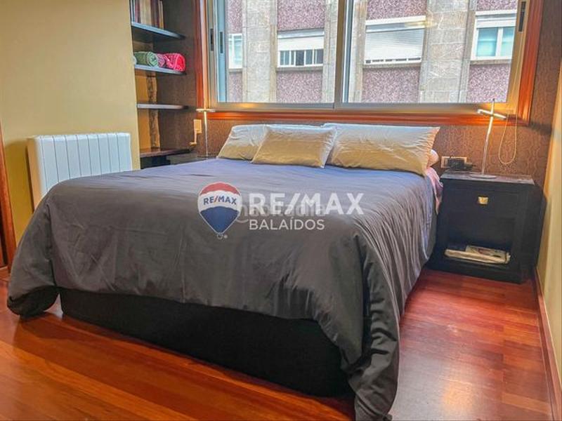 Foto d4d01a72-39ab-4c45-88db-5de06953bfb8. Flat with heating in O Castro Vigo