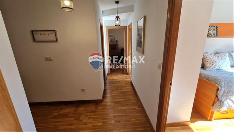 Foto 021037d8-1afb-48cd-8168-5f99b80effeb. Flat with heating parking in Aldán Cangas