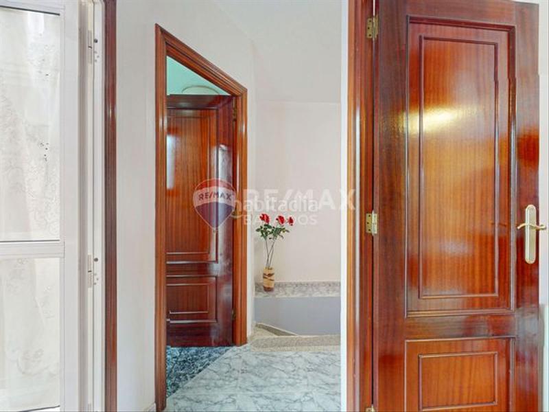 Foto b26480bc-9f21-43a5-a198-845e5251f07b. Casa adossada amb calefacció aparcament a Sardoma - Castrelos Vigo