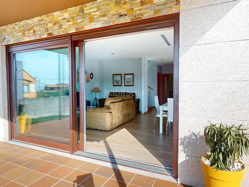 Foto 492eab77-3dac-43e6-806f-e80be8443b72. Haus mit heizung parking pool in Valadares - Beade Vigo