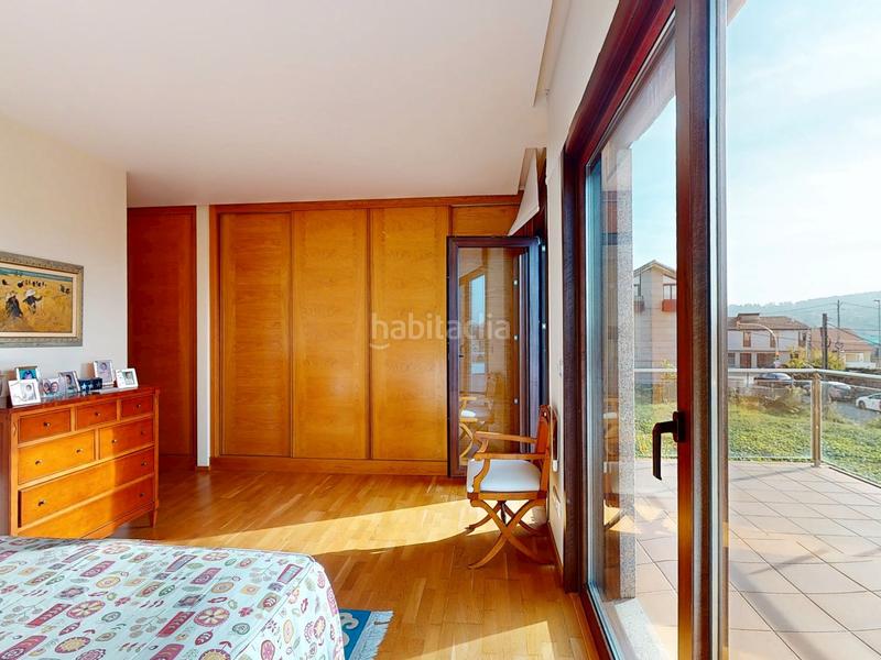 Foto 3e4f9b72-8ab2-42fe-9dfd-829ee4681c02. House with heating parking pool in Valadares - Beade Vigo