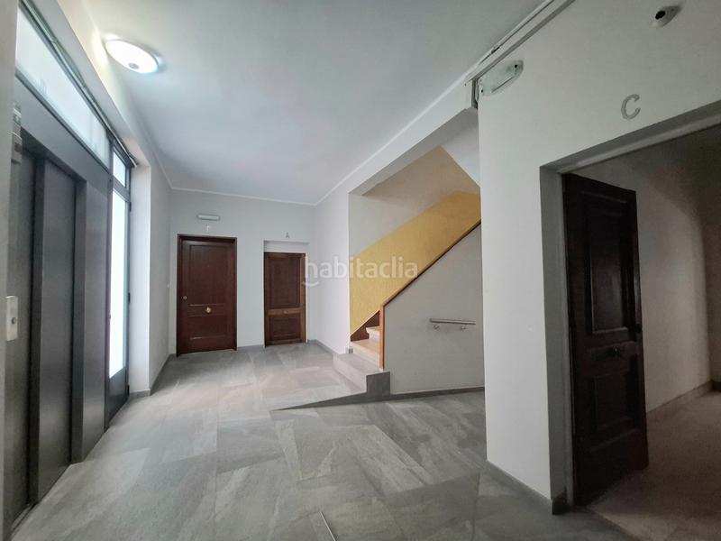 Foto 96344e30-7a32-4000-b04b-47fead84555c. Appartement dans Plaza España - Corte Inglés Vigo