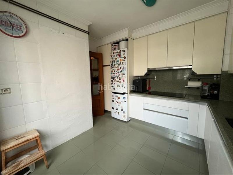 Foto 70f9f00f-3913-4bb6-a0a5-dbbf1f3f81a6. Appartement avec chauffage parking dans As Travesas - Balaidos Vigo