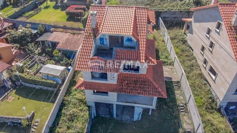 Foto f20df625-757b-44dd-8f85-c327f251b0ae. Haus mit parking in Coruxo - Oia - Saiáns Vigo