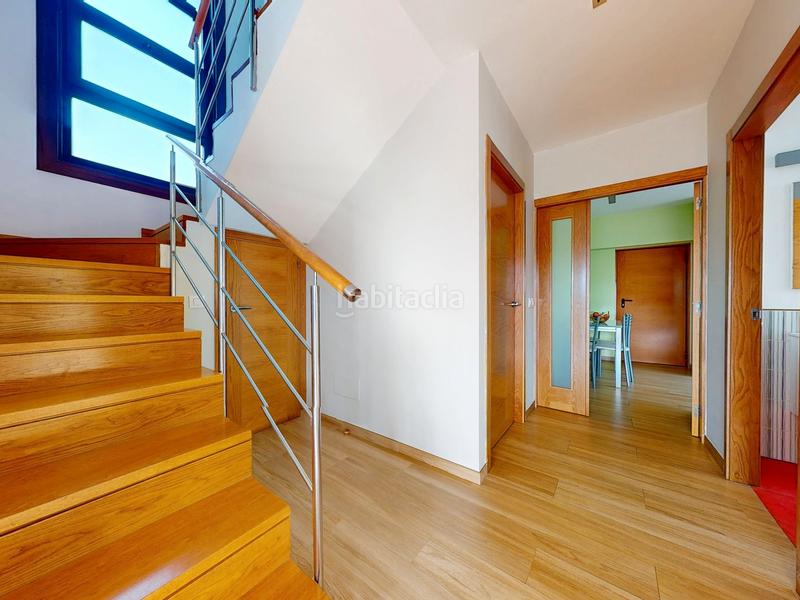 Foto 1cafc87a-1be3-4f0c-8e8b-199d43378654. Casa en Valadares - Beade Vigo