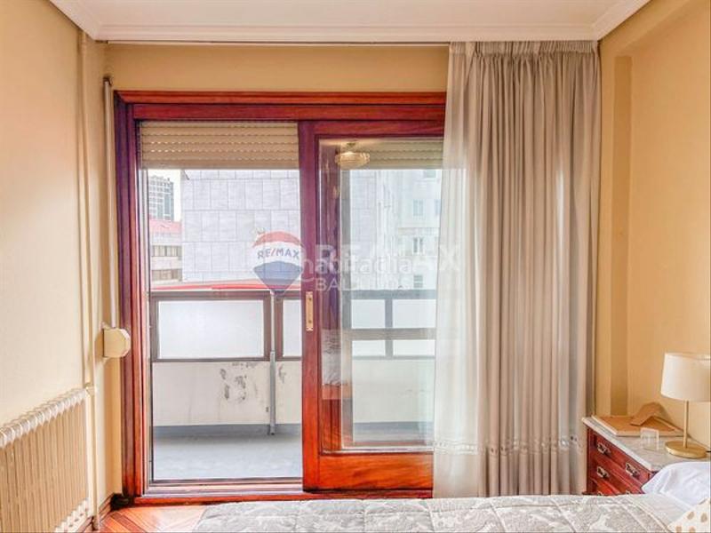 Foto a6b3ee47-805b-43f3-8cbb-c1353b9e74dd. Etagenwohnung mit heizung parking in Camelias - Pi y Margall Vigo