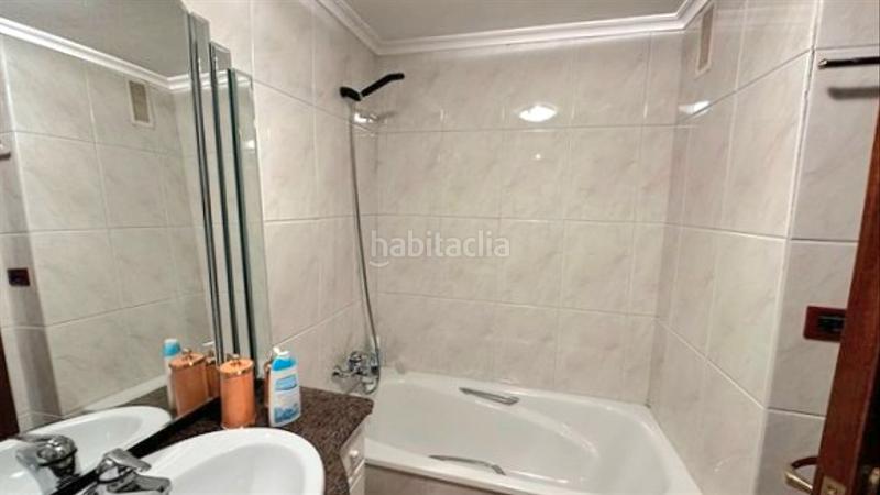 Foto 25574d03-a2fc-41e5-a92e-2f02a869e18c. Dúplex en Plaza de la industria Vigo