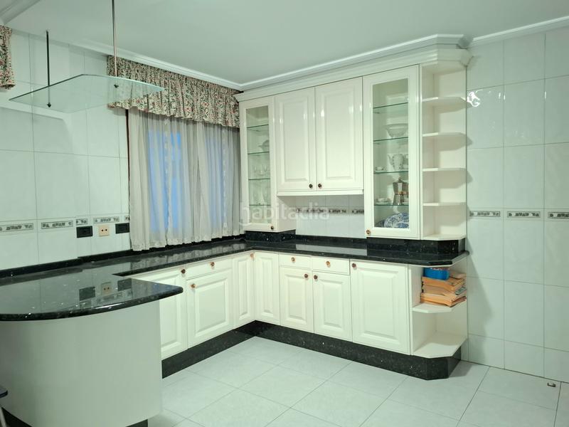 Foto 65409ef2-1d42-466e-a744-01538a63d474. Dúplex en Plaza de la industria Vigo