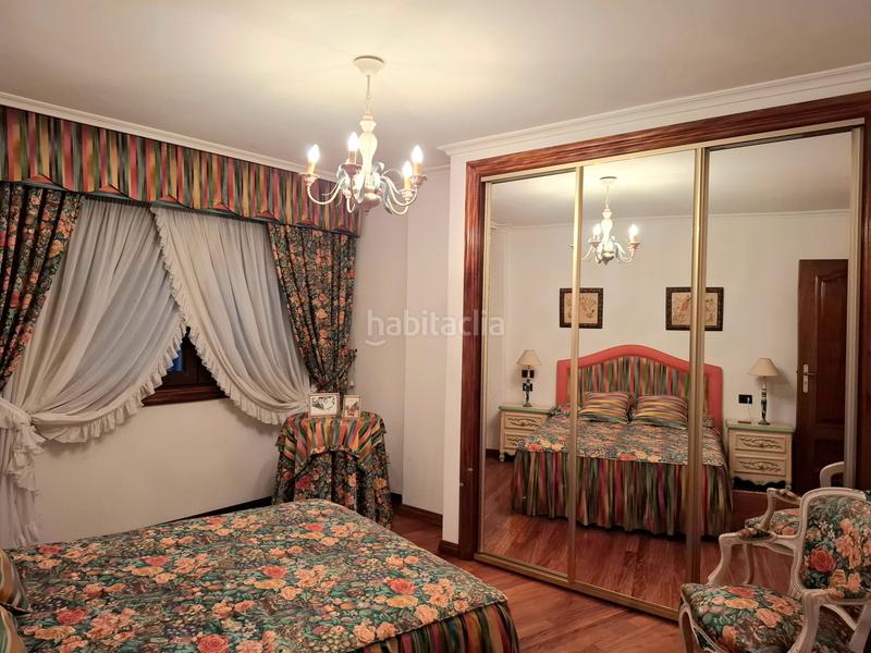 Foto 1e781999-a2a6-4790-924e-77cfd8cb3fd0. Zweistöckige wohnung mit heizung parking in Plaza de la industria Vigo