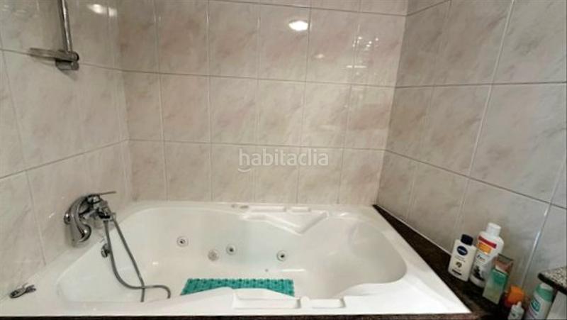 Foto 82d2a9e9-67a6-4728-b7c5-ed3141ede2a3. Zweistöckige wohnung mit heizung parking in Plaza de la industria Vigo