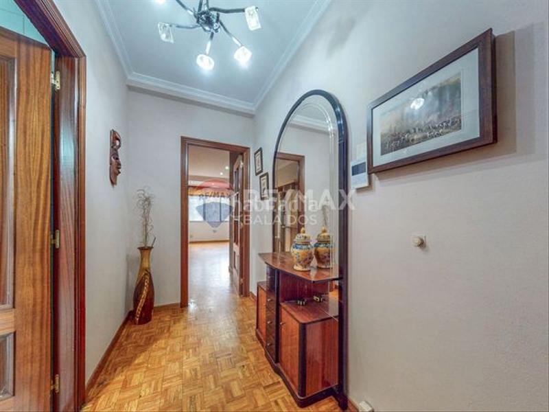 Foto bcf03894-16b2-4832-bb18-7d3f395ad3ab. Flat with heating parking in A Parda Pontevedra