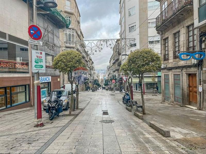 Foto 3e4223e9-f50f-4b68-8c67-07b03ebe4482. Locale commerciale in Centro - Areal Vigo