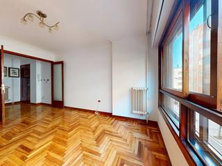 Etagenwohnung in Rúa Pino