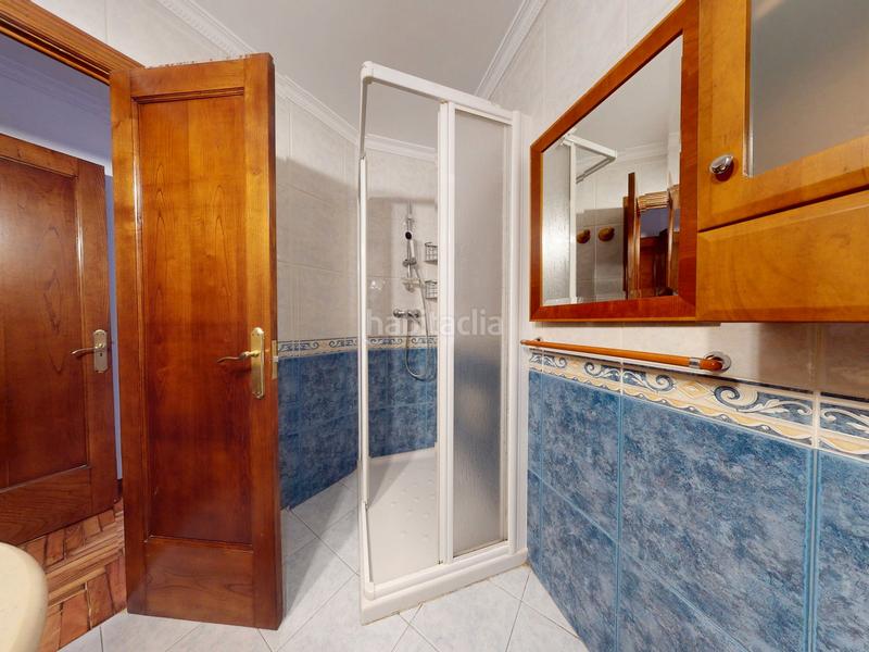 Foto f8e0a7e4-ee81-4ced-8ef2-d7b30d776a9b. Etagenwohnung mit heizung in Fátima Vigo