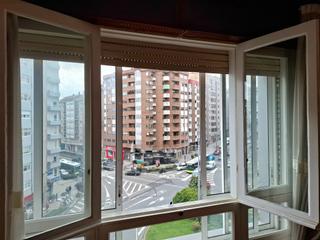 Pis  Rúa travesía de vigo