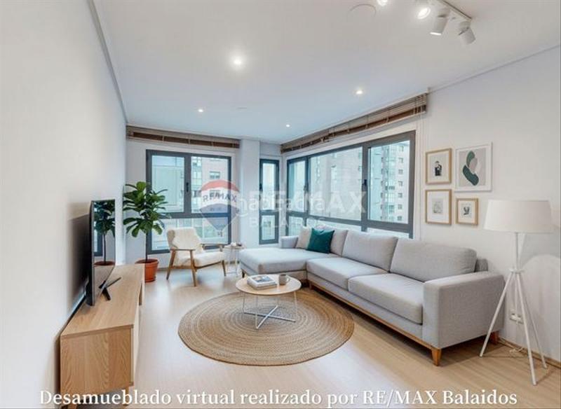 Foto e82e4a81-677b-433c-b491-a1e24a1178ce. Appartamento con riscaldamento parcheggio in Centro - Areal Vigo