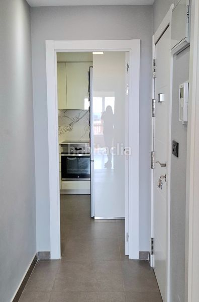 Foto c1e132d4-d96c-41cc-8b92-d38f11a26e25. Pis amb calefacció aparcament a Berbés - Peritos Vigo