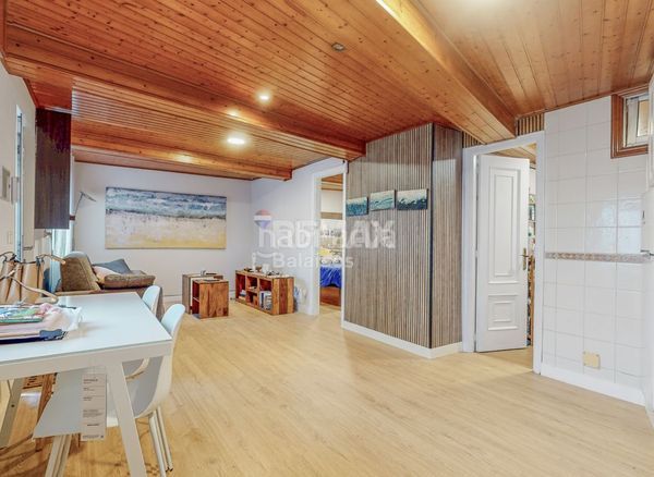 Foto 71fa57ed-21b8-43cd-8ca5-5c688656ca6f. Pis a Comesaña - Matamá Vigo