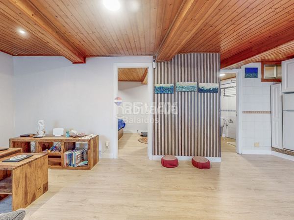 Foto 9879fa22-0b73-4f1a-805e-1c5842c61486. Pis a Comesaña - Matamá Vigo