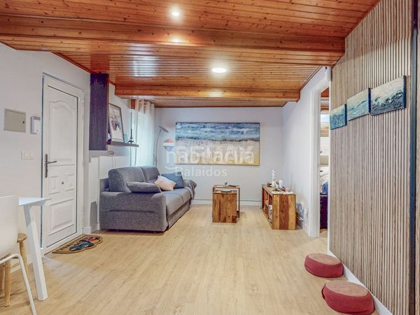 Foto bb2b9676-fbc0-4f40-9ac6-8d943b847904. Pis a Comesaña - Matamá Vigo