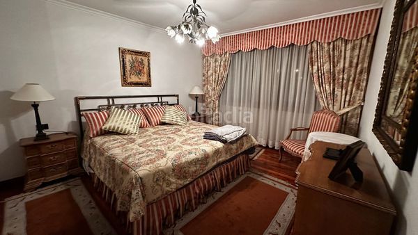 Foto 6b352555-682e-44a5-a112-00930a91ca54. Pis amb calefacció aparcament a Plaza de la industria Vigo