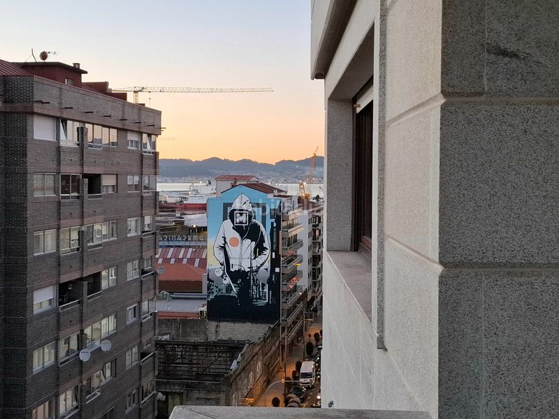 Foto ebce2c87-3149-40b0-9d33-cfcca481b527. Pis amb calefacció aparcament a Plaza de la industria Vigo