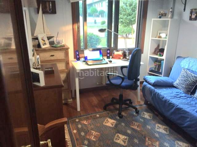 Foto 75dc4752-83ce-4a4c-9f22-df5f196f143d. Pis amb calefacció aparcament a O Castro Vigo