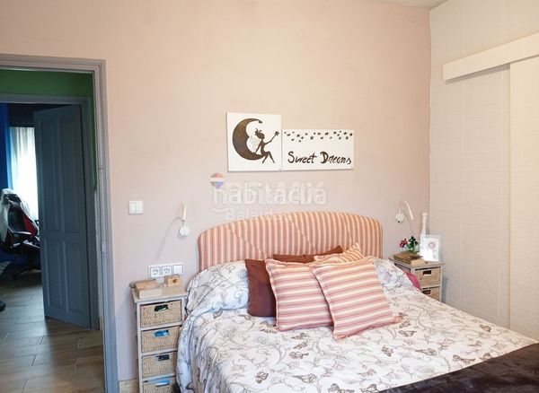 Foto 83502a33-9726-4c00-9cea-a4e9aa985bc7. Casa amb calefacció a Tomiño