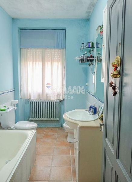 Foto 9d80fe3c-aabb-45ca-a998-65eebd20bdf0. Casa amb calefacció a Tomiño