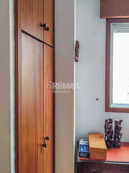 Foto bfe1d0ea-4c2e-4a97-8a02-5828f78c175d. Pis amb calefacció aparcament a Plaza España - Corte Inglés Vigo