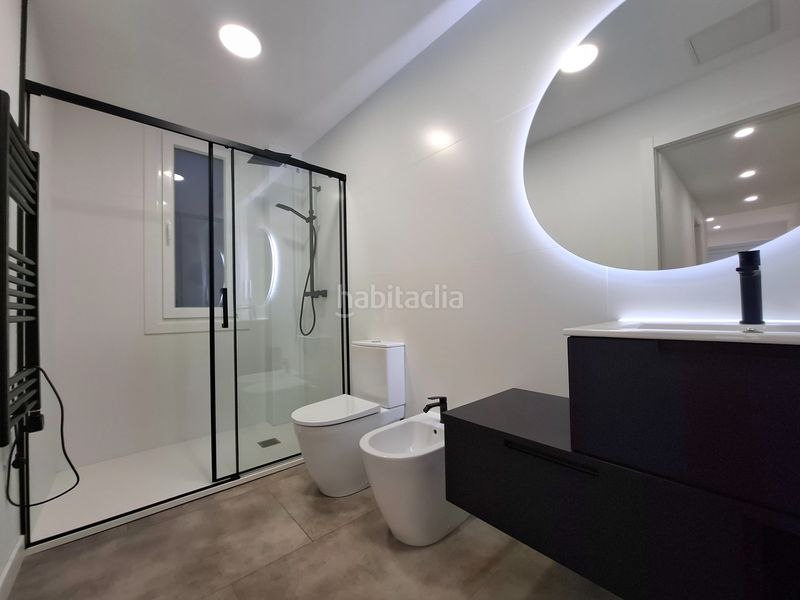 Foto f4c64737-8636-46ef-b726-885431d9d724. Piso en Plaza España - Corte Inglés Vigo