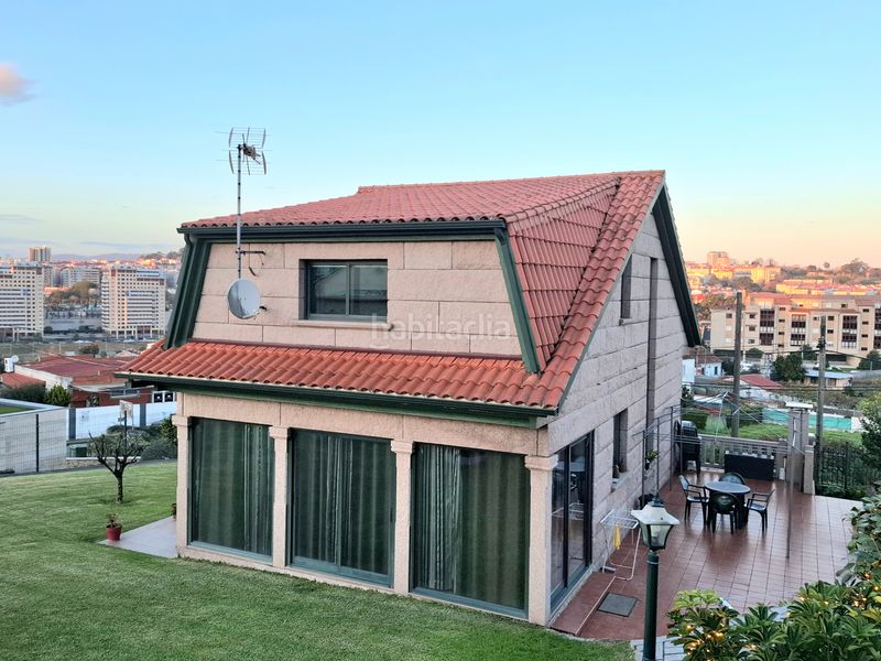 Foto 8a25fc63-2766-4042-aca1-a10e07298a7d. Casa amb calefacció aparcament a Sardoma - Castrelos Vigo