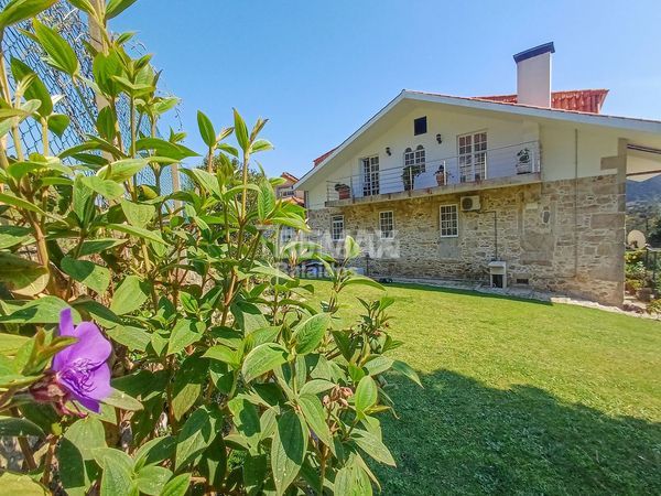 Foto 408390fa-d749-4934-a90a-97a49221aff0. Casa amb calefacció aparcament piscina a Rosal (O)
