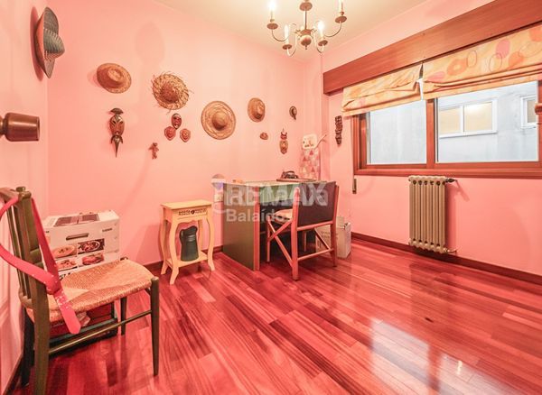 Foto ec383b1e-86c3-4214-93d7-88ad8fb917a5. Piso en Plaza España - Corte Inglés Vigo