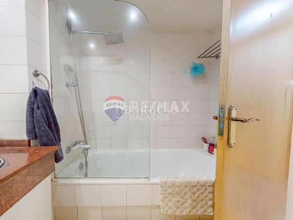 Foto 2e0b6335-c8bd-4d3f-af12-006120b4fd73. Pis a Teis Vigo