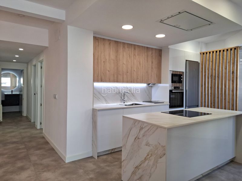 Foto 92c3f6b0-5ab0-4320-9c78-a733ab7be4b6. Pis amb calefacció a Plaza España - Corte Inglés Vigo