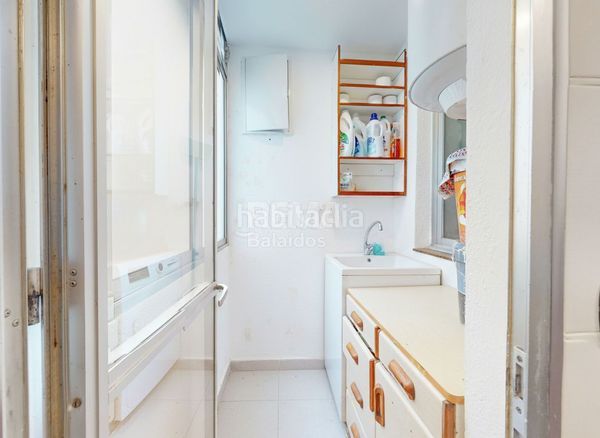 Foto 2a6280f6-b13c-461b-8e5c-3a0dbbf378cc. Pis amb calefacció aparcament a Berbés - Peritos Vigo