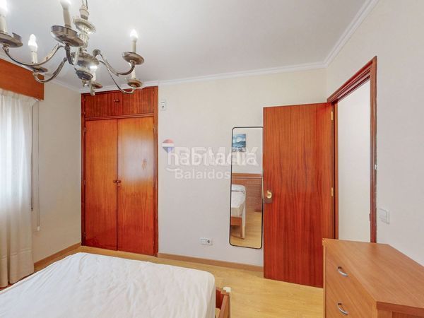 Foto 5559b7cb-d25e-448a-bbfd-3c4585338cc6. Pis amb calefacció aparcament a Berbés - Peritos Vigo