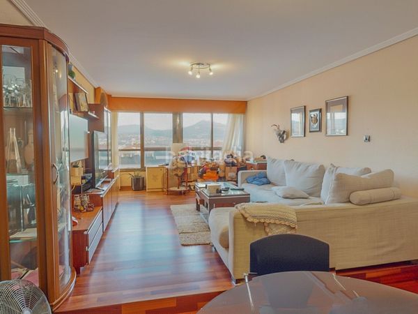 Foto 5496c7e7-5fe7-4c51-a25d-3859a755cea2. Pis amb calefacció a Coia Vigo