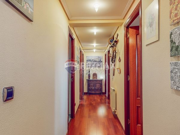 Foto 8dc69c22-dd5a-409a-a6af-69e8f0c2b2f2. Pis amb calefacció a Coia Vigo