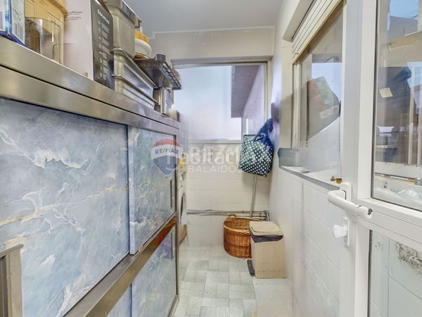 Foto a0c936b2-212e-4d3a-ad69-2e7fb8518a1e. Pis amb calefacció a Coia Vigo