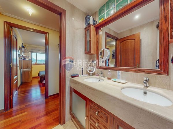 Foto cf01b1b2-43f4-410a-96ad-b960f91bf8e8. Pis amb calefacció a Coia Vigo