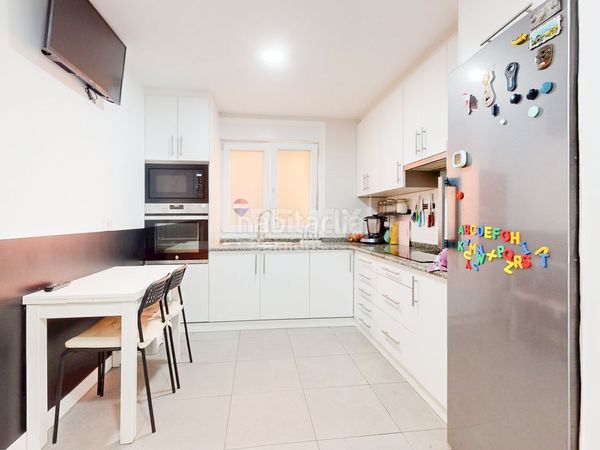 Foto 5d7e7a61-5c63-41d3-b8dd-76638714d312. Pis amb calefacció a Guarda (A)