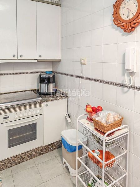 Foto c989c9c3-8426-4264-b514-246b6bd732aa. Pis amb calefacció aparcament a Plaza España - Corte Inglés Vigo