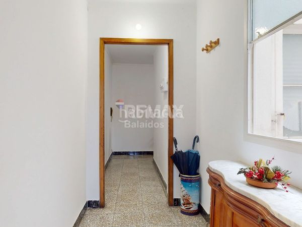 Foto b39203dd-9114-4fa9-ad87-99e3f55edbd9. Pis a As Travesas - Balaidos Vigo
