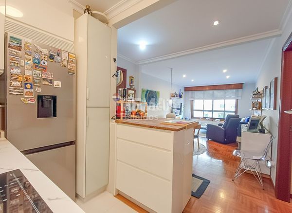 Foto 7709a394-4228-44ce-8c65-b7879b26f95a. Pis amb calefacció aparcament a Alcabre Vigo